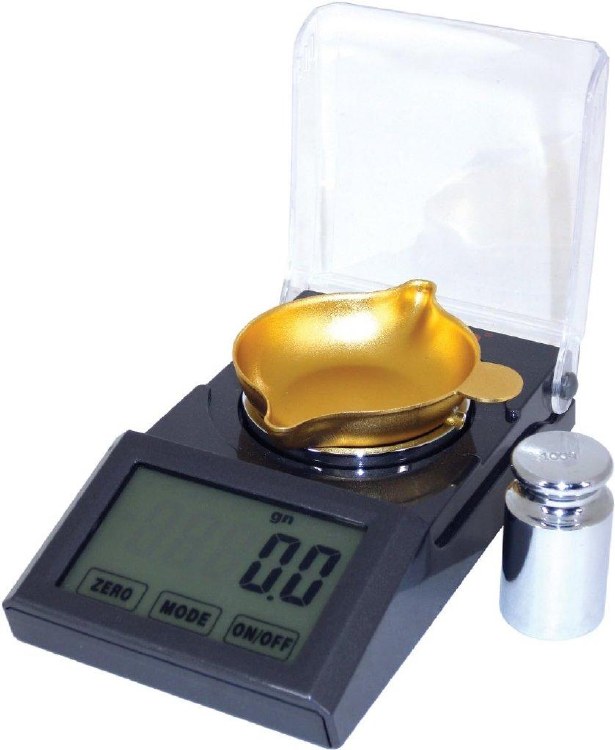 Lyman Pro-Touch 1500 Reloading Scale