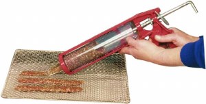 Additional picture of Hi Mountain Jerky Master Kit w/Gun, Seasoning, Screen