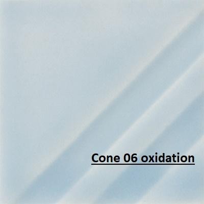 FN-211  Sheer Blue  Cone 06-10, Pint