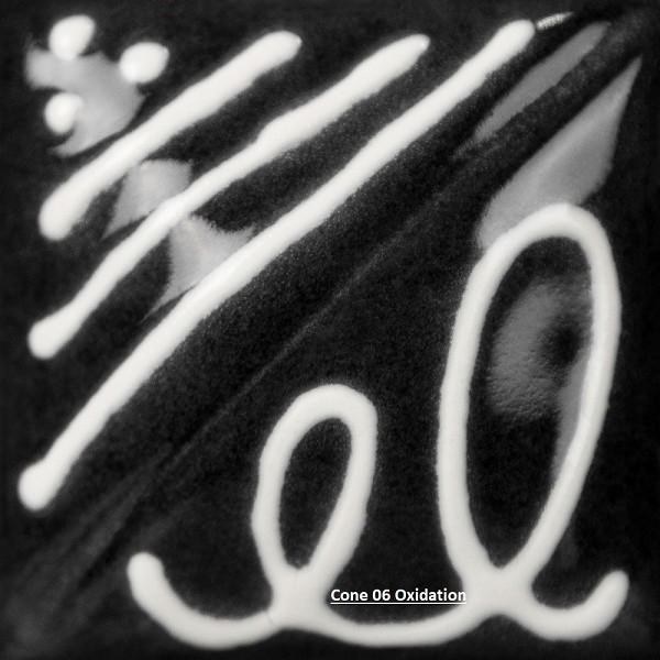 SG402 - White Liner Cone 06-10, 1oz