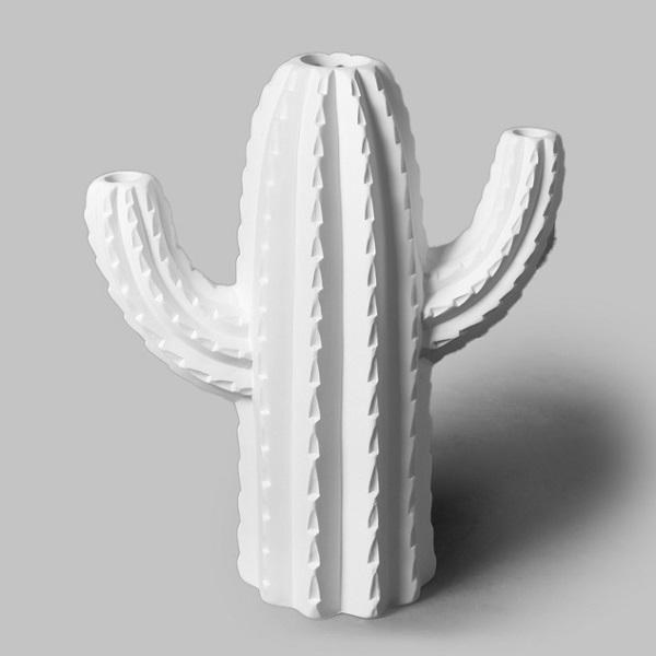 MB1503 - Saguaro Cactus Vase     3.25"L x 7"W x 9.25"H