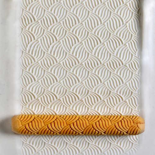 HR007 - Hand Roller: Braids, 10cm