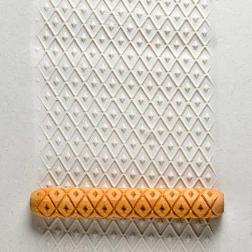 HR016 - Hand Roller: Diamonds, 10cm
