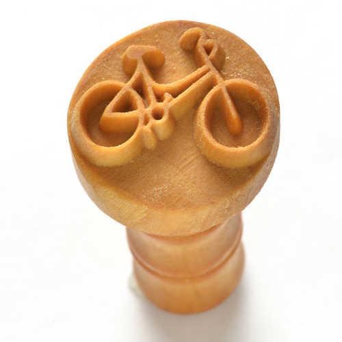 SCM179 - Med. Round Stamp: Bicycle, 2.5cm