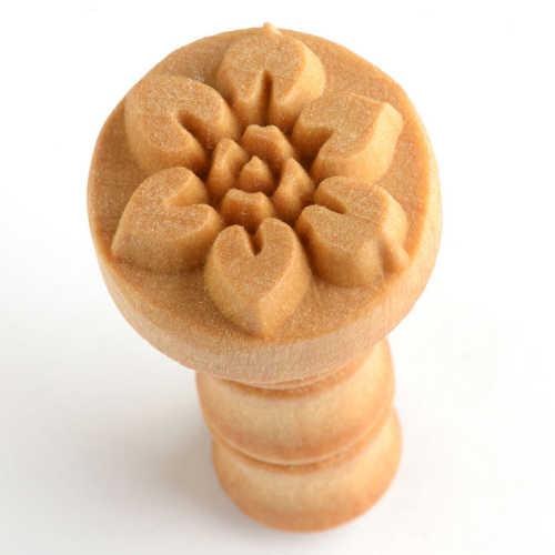 SCM045 - Med. Round Stamp: Beautiful Flower, 2.5cm
