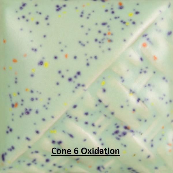 SW221 - Mint Speck Cone 5-10