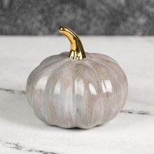 Additional picture of MB1043 - Squatty Pumpkin     4"W x 3.75"H