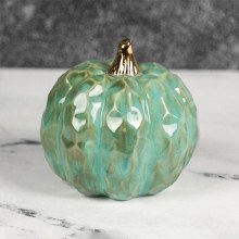 Additional picture of MB1568 - Round Hammered Pumpkin     4.25"W x 4"H