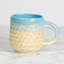 Additional picture of SB137 - Stoneware Honeycomb Mug (18oz)     6"W x 4.5"H