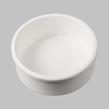 SB146 - Stoneware Pet Dish 7"      7.5"L x 7.5"W x 2.5"H