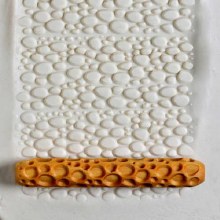 HR-010 Hand Roller - Pebbles/Cobbles (Debossed), 10cm