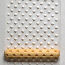 HR-012 Hand Roller - Dots (Debossed), 10cm