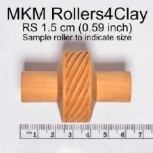 Additional picture of RS025 - Sm. Handle Roller: Zig Zag & Triangles, 1.5cm