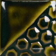 Additional picture of EL161 - Bottle Green (CL) Cone 06-10, 4oz