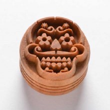 SCL-107 Lrg. Round Stamp - Day of the Dead Skull, 4cm