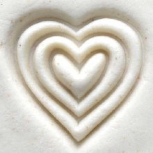 Additional picture of SCM038 - Med. Round Stamp: Triple Heart, 2.5cm