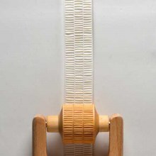 RM-058 Med. Handle Roller - Layered Lines, 3cm