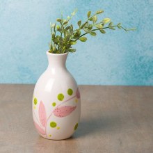 Additional picture of MB1611 - Blossom Vase     3.5"L x 3.5"W x 6.5"H