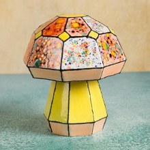 Additional picture of MB1625 - Lrg. Faceted Mushroom     6"L x 6"W x 7"H