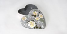 Additional picture of UG198 - Dark Grey Underglaze, Cone 06-10, 4oz