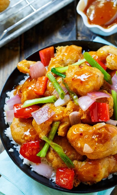 CHICKEN SWEET AND SOUR