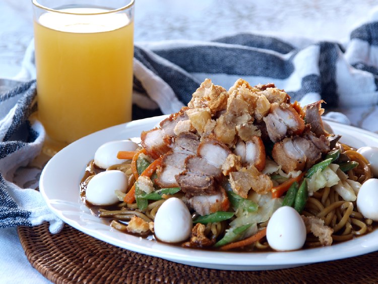 PANCIT CABAGAN
