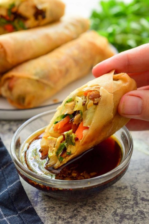 VEGGIE SPRING ROLLS 15PCS