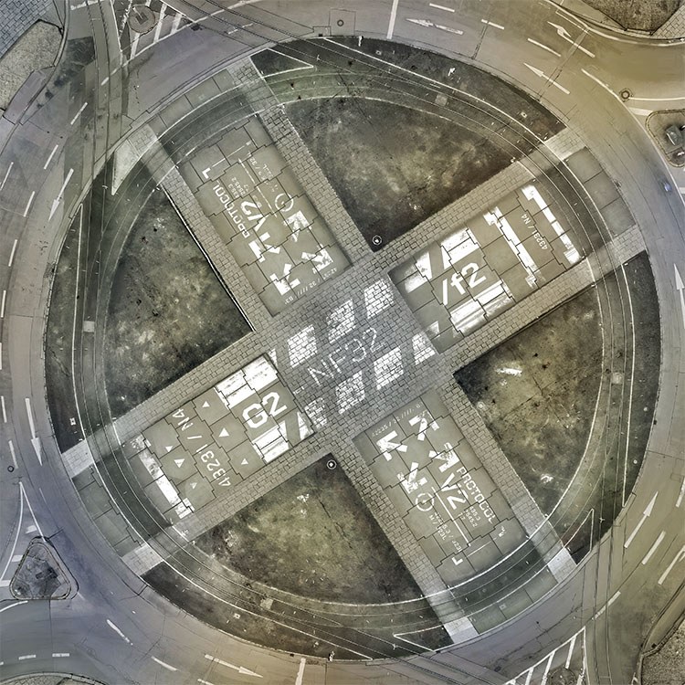 Roundabout 3ft x 3ft Playmat