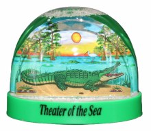 Gator 3" Snowglobe