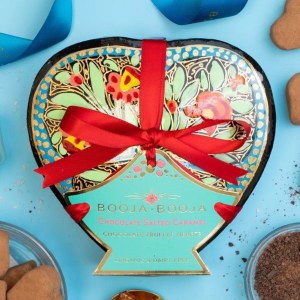Additional picture of Booja Booja Choc Salted Caramel Truffles Heart - 115g