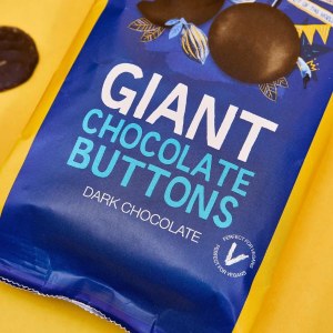 Additional picture of Montezuma's Giant Dark Chocolate Buttons - 120g