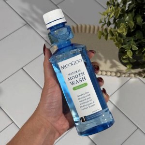 Additional picture of MooGoo Natural Moothwash - 250ml