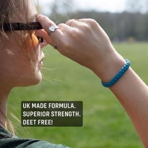 Additional picture of Camo Deet Free Insect Repellent Bracelet