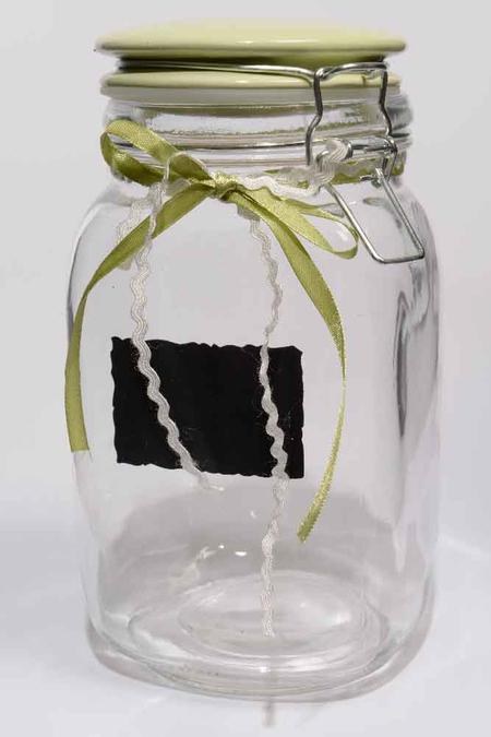Glass preserving jar with blackboard