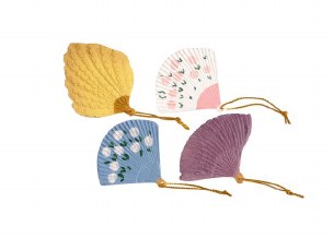 ASSORTED FANS SET OF 4