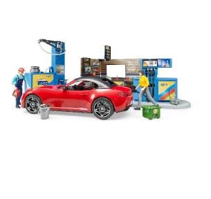 PETROL STATION&CARWASH W/ CAR