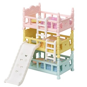 TRIPLE BUNKBEDS