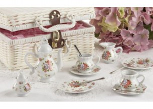 DAINTY SUE TEA SET