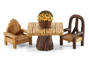 GARDEN TABLE AND CHAIR SET