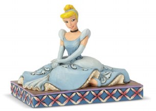 CINDERELLA PERSONALITY POSE