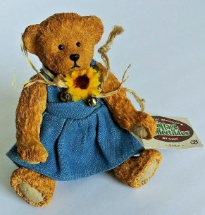 ANNIE BEAR
