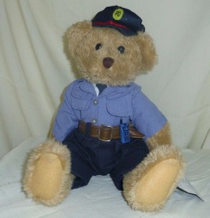 14'' POLICEMAN BEAR CHASE
