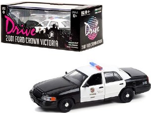 1/43 01 FORD CROWN VIC. POLICC