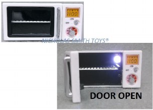 MICROWAVE OVEN LIGHTED