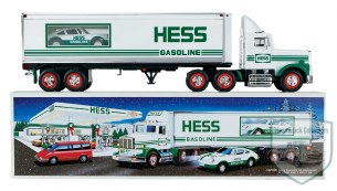 Hess 1992 18 Wheeler & Racer