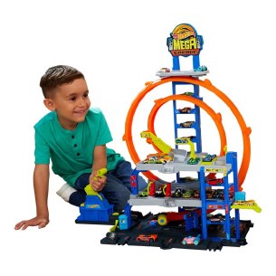 HW MEGA LOOP GARAGE
