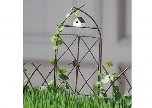 BIRD HOUSE GATE