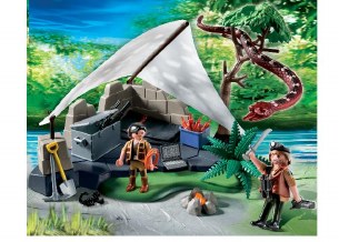 TREASURE HUNTERS CAMP