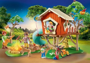 ADVENTURE TREEHOUSE WITH SLIDE