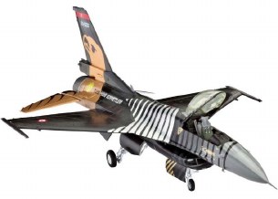 1/72 LOCKHEED F-16C SOLO TURK